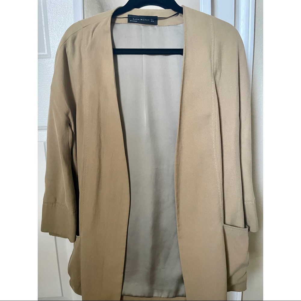 Zara tan blazer perfect for spring/summer